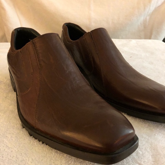 NWT DKNY Designer Men’s Shoes, Size 10.5 (U.S.) - Picture 3 of 8